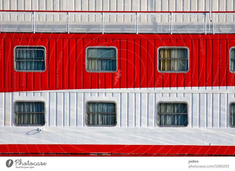 white as snow, red as... Model-making Living or residing Beautiful weather Dream house Wall (barrier) Wall (building) Facade Window Navigation Cruise