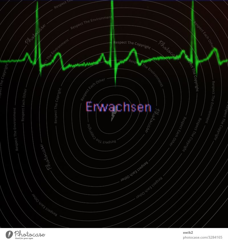 ECG Screen EGK Electrocardiogram Pulse Frequency Cardiovascular system Display Curve Plastic Sign Characters Green Violet Black Apocalyptic sentiment