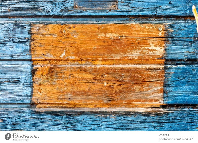 [ ] Bulletin board Wooden wall Colour Blue Orange contrast Pinboard Communicate Structures and shapes Sharp-edged Old Close-up