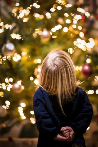 Christmas - child stands in awe in front of a Christmas tree Child reverence Joy Enthusiasm Anticipation Cute Belief Santa Claus Girl Fairy lights corona