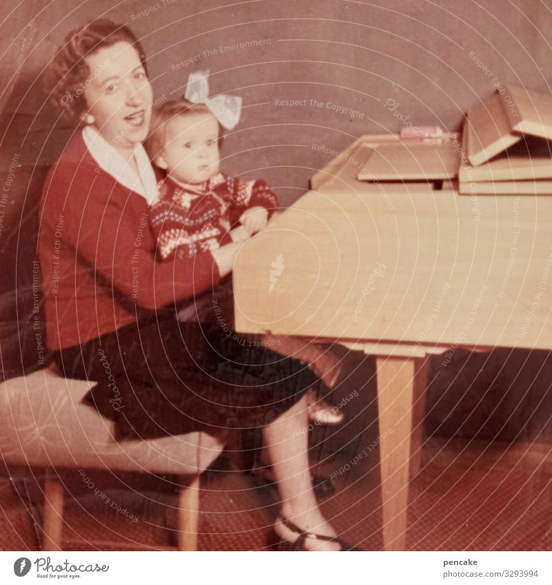 triad | c major with a minor Mother Child Sing Harpsichord Piano photo Old Past Former Nostalgia Photography Infancy Family & Relations Memory Childhood memory
