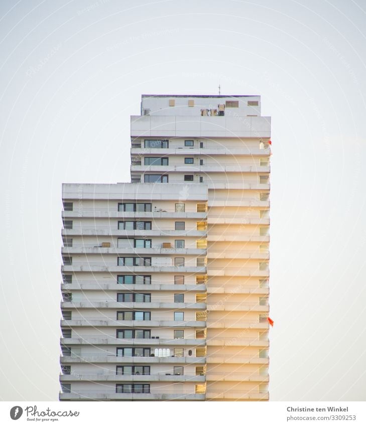 High-rise in the evening sun Coast Baltic Sea Timmendorf beach House (Residential Structure) Building Facade Balcony Window Sharp-edged Glittering Large Hideous