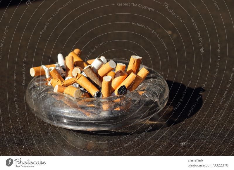 Ashtray with cigarettes Bowl Mug Healthy Smoking Intoxicant Alcoholic drinks Fitness Sports Training Sign Aggression Dirty Hideous Debauchery Drug addiction