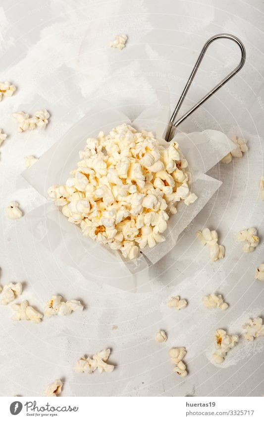 Popcorn on colored backgrounds Food Fast food Bowl Entertainment Cinema Fresh Delicious White Colour Snack Salty movie Classic full pop Tasty isolated fluffy