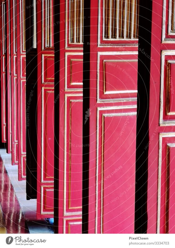 Red Door Lifestyle Style Design Exotic Vacation & Travel Trip Art Building Architecture Rotate Beautiful Moody Adventure Colour photo Exterior shot Close-up