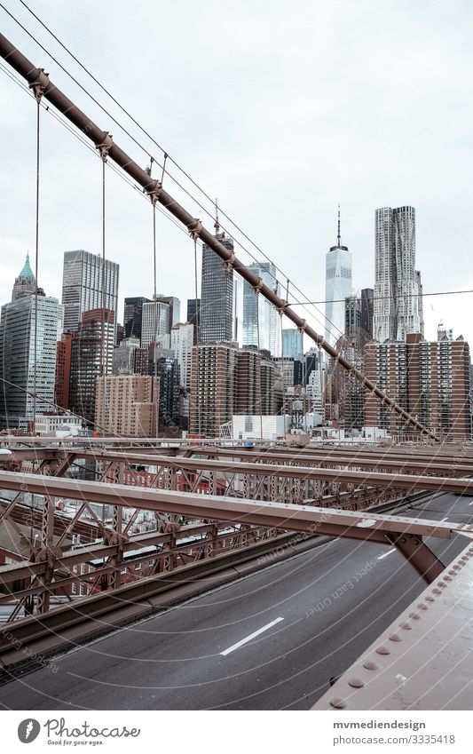 View from the Brooklyn Bridge New York City Manhattan Skyline