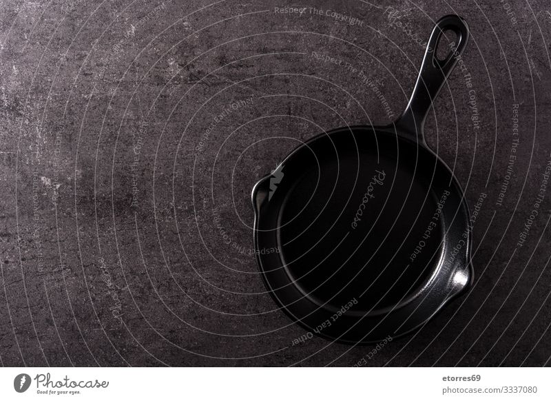 Iron frying pan background Black Cast iron Copy Space Empty Food Food photograph Pan Kitchen equipment Object photography Slate Stone tableware