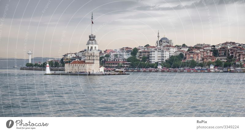 Coastline in Istanbul. Lifestyle Style Design Wellness Relaxation Vacation & Travel Tourism Sightseeing City trip Beach Ocean Waves Economy Art Architecture