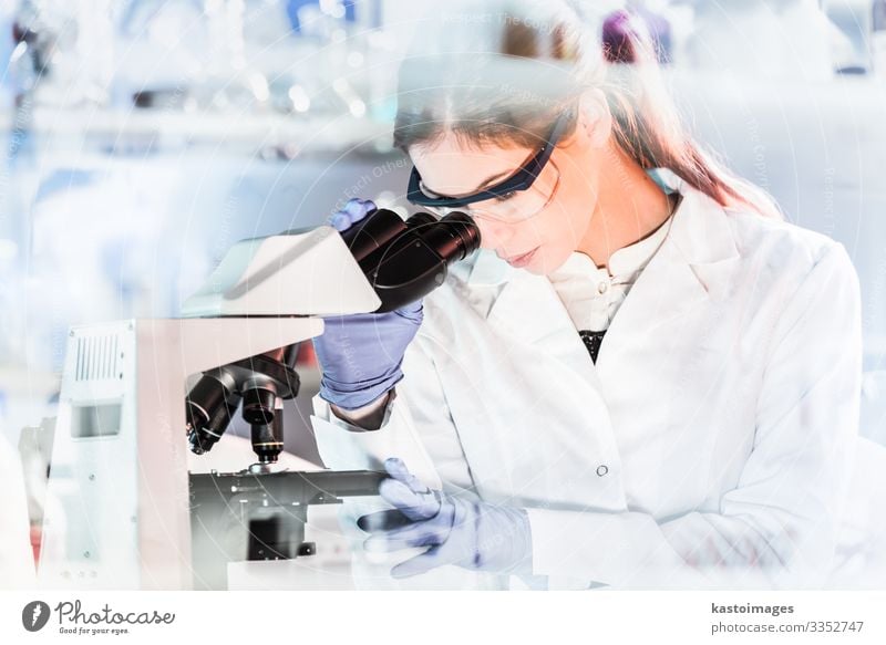 Female health care researchers working in scientific laboratory. Health care Medication Science & Research Academic studies Laboratory Examinations and Tests