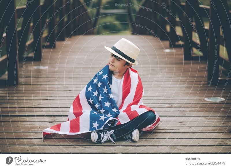 child with the flag of the United States Lifestyle Joy Vacation & Travel Freedom Sightseeing Summer Feasts & Celebrations Human being Masculine Child