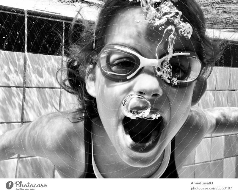 Waaaaaaaaaah!!!!!! Aquatics Swimming & Bathing Feminine Child Girl Face 1 Human being 3 - 8 years Infancy Summer Bikini Swimming goggles Breathe Scream Dive