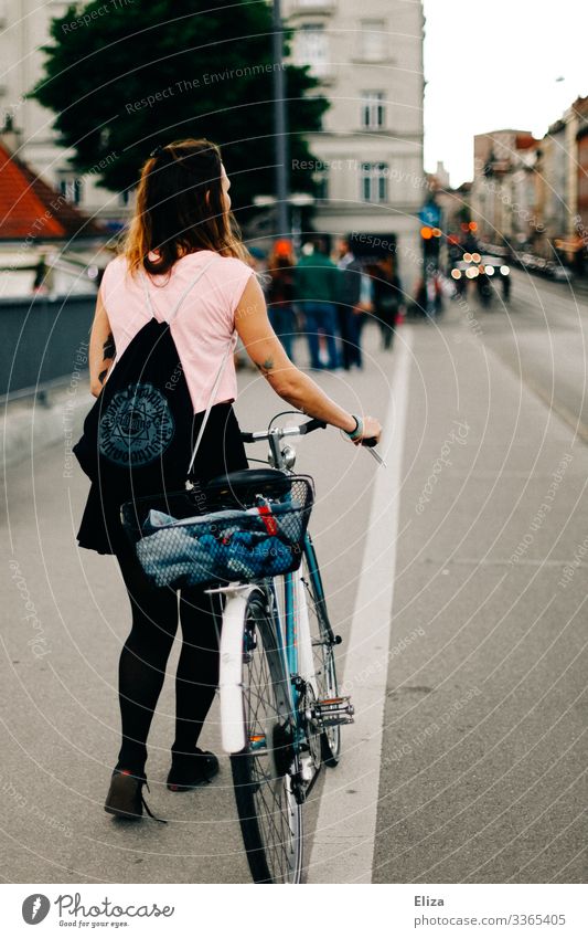 Bike Girl Young woman Youth (Young adults) Woman Adults 13 - 18 years 18 - 30 years Town Bicycle Hip & trendy Munich reichenbach Bridge Cycle path Push