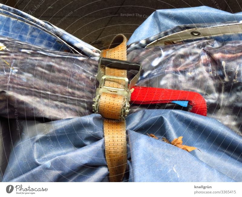 waisted Covers (Construction) Belt Close Blue Brown Gray Red Protection tied Narrow lashed Interconnected Colour photo Exterior shot Deserted Copy Space top