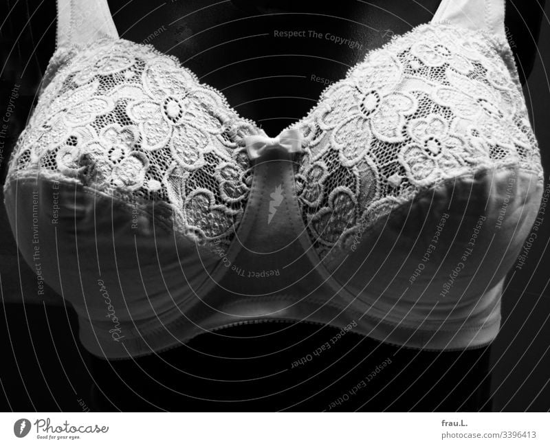 Different Bra Cup Sizes Royalty-Free Images, Stock Photos & Pictures