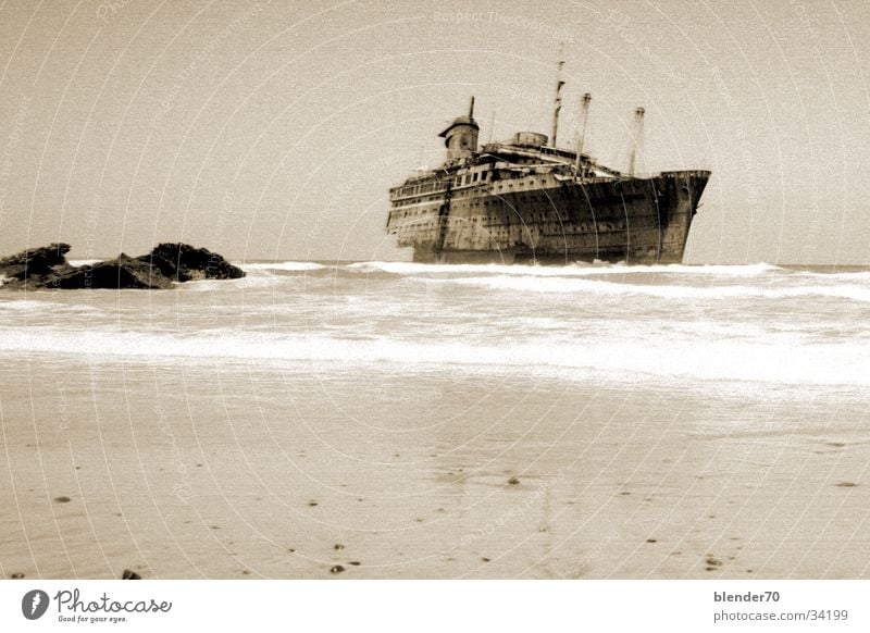 ghost ship American Star Fuerteventura Fog Ocean Canaries Obscure Water Spooky