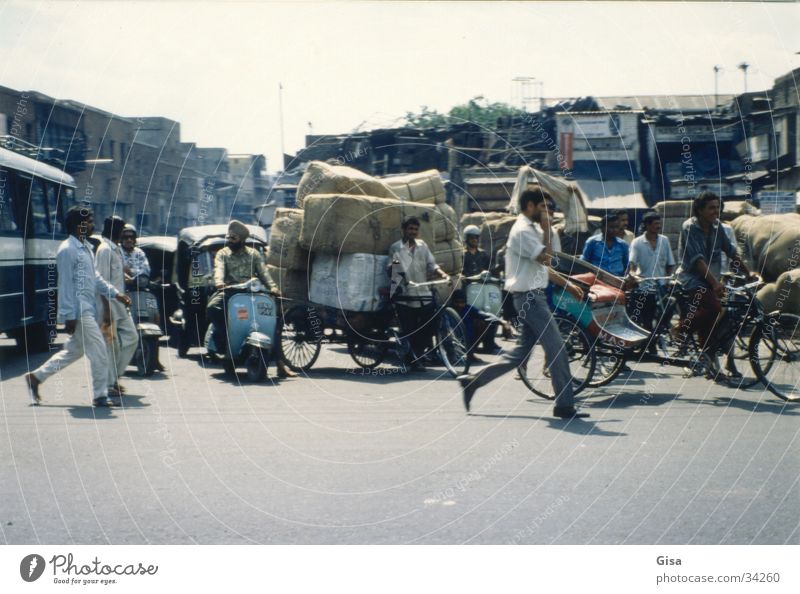 Street scene 1 Transport India Delhi Chaos Bicycle Crash Logistics Package