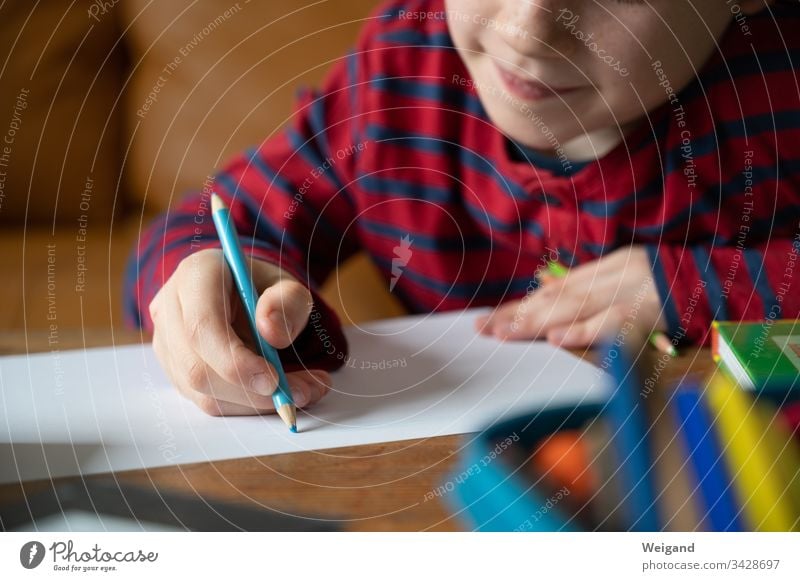 homeschooling upbringing School Elementary school Write Boy (child) Corona virus corona Homeschooling pen Painting (action, artwork) Education Kindergarten