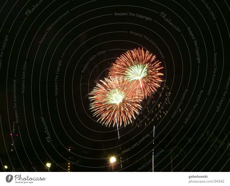 Japanese fireworks Night Leisure and hobbies Firecracker Blaze Spark Duesseldorf