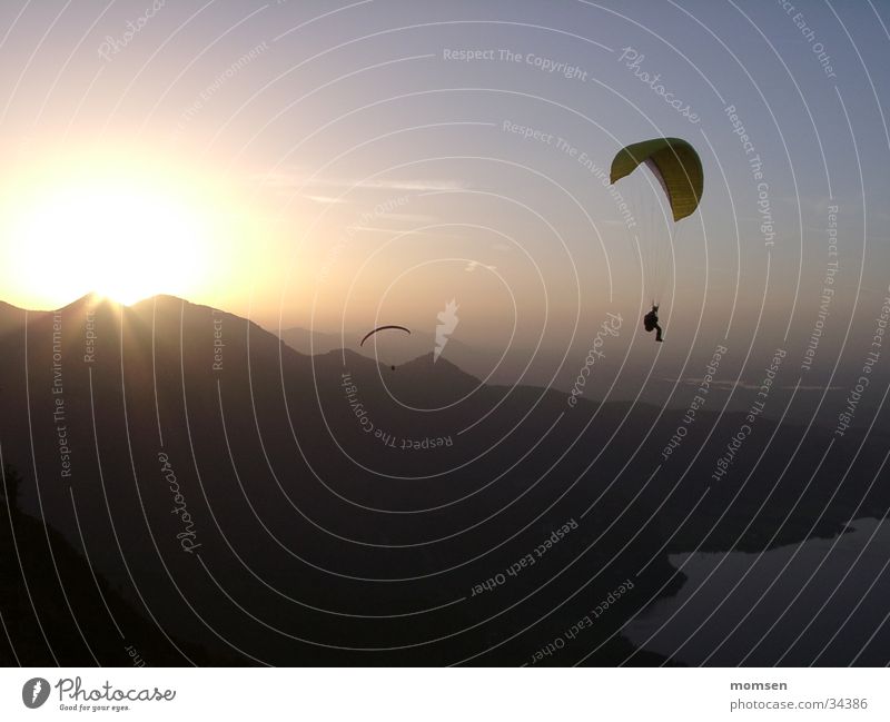 sun diving 3 Sunset Parachute Paragliding Peak Mountain