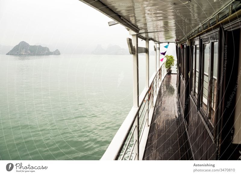 Boat trip in the Ha Long Bay, Vietnam distance wide Waves pile Halong Ha-Long Rock Stone Vacation & Travel Exterior shot Asia Halong bay Nature Ocean Landscape