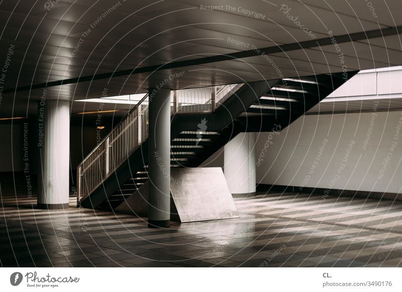 subsoil Stairs Architecture Subsoil Column Underground Wall (building) Blanket stagger Handrail Train station Interior shot Banister Downward Upward