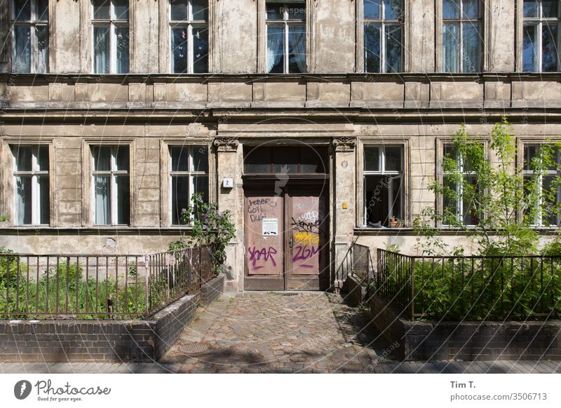 Pankov Berlin Pankow Old building Deserted Capital city Exterior shot Town House (Residential Structure) Window Colour photo Facade Old town Day Architecture