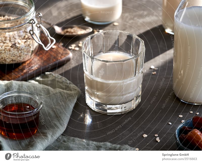 Make oat milk yourself vegan Walnut milk Food & Drinks Interior shot Beverage Coffee Glass Pour Plant milk Milk Nut milk almond milk drink Oat milk