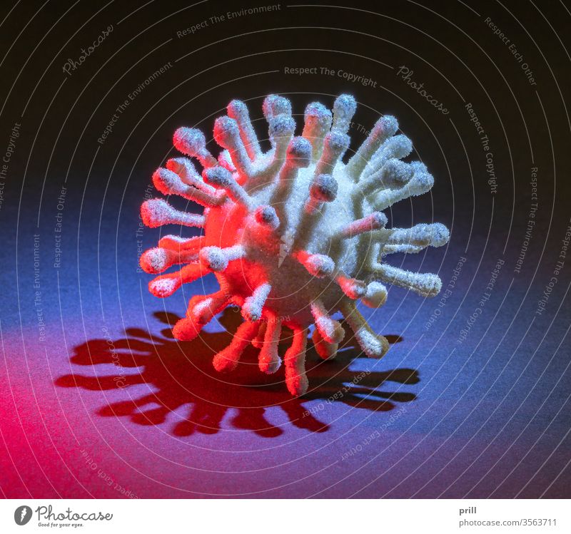 symbolic virus infektiös mikroskopisch makro sars sars-cov-2 corona coronavirus mikroorganismus ansteckung medizin gesundheit krankheit art symbolisch künstlich