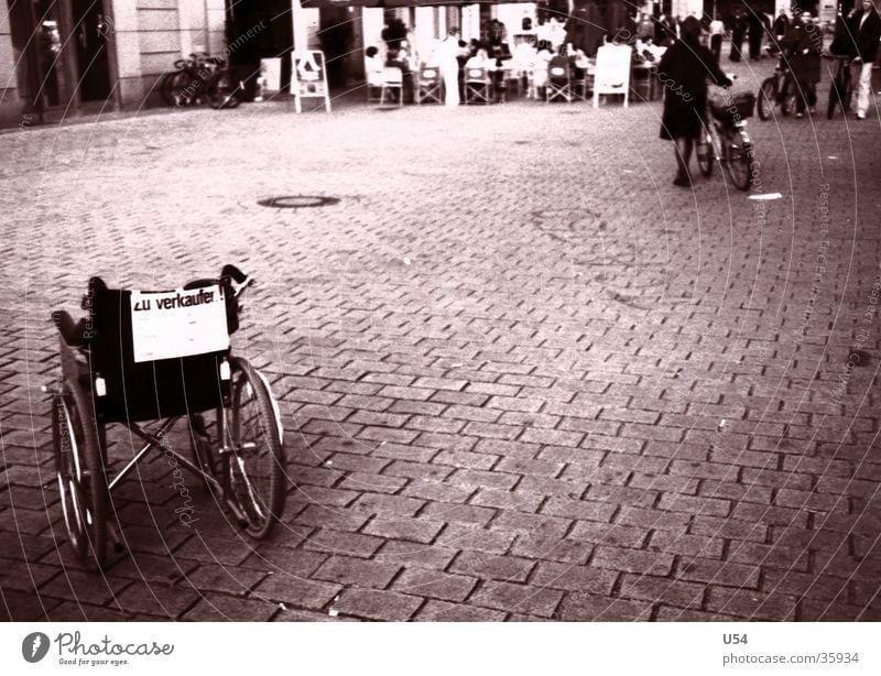 Offer to buy Wheelchair Comfortable Store premises Sell Places Mobility Obscure Berlin