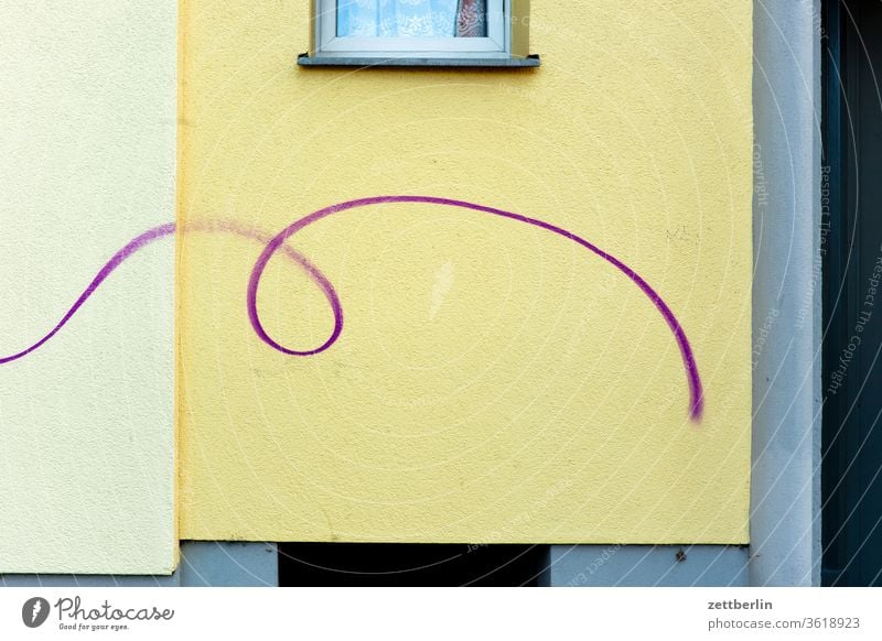 curlicue Old building on the outside Berlin Fire wall colour spray Facade Window House (Residential Structure) rear building Backyard Courtyard