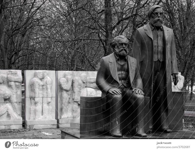 Monument to Marx and Engels Charles Marx Frederick Angel Statue Sculpture Philosophy GDR Communism Past bare trees Bronze commemoration Politics and state Art