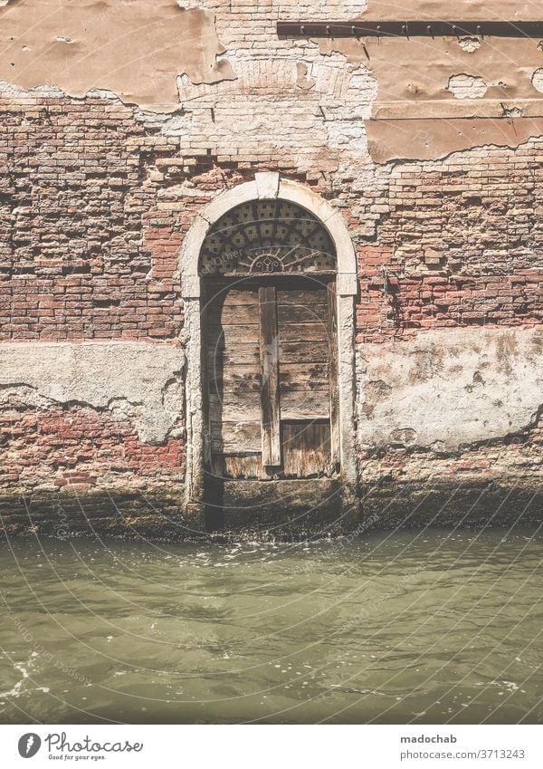 walk on water door Goal Facade Channel Water Venice Italy Decline Broken Destruction Deserted Old built Transience Ruin Past House (Residential Structure)