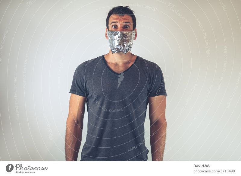 Corona alternative face mask Mask corona Safety guard sb./sth. Self-made Man anxiously Alternative creatively