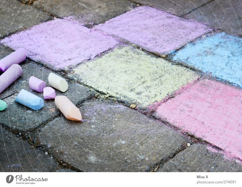 street chalk Leisure and hobbies Playing Children's game Art Draw Multicoloured Infancy Chalk crayon street-painting chalk Street painting Stone slab Painted