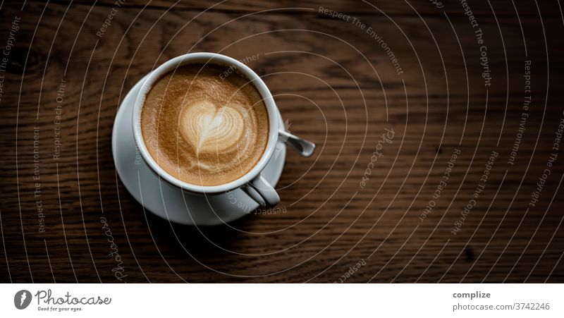 Cappuccino Love heart-shaped Foam up Twig Hot drink Beverage take to Mug creation Coffee Café Heart Pattern milk foam Wooden table wood to go take away
