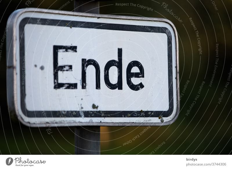 End - inscription on a sign Characters Signs and labeling Signage universally ending Termination through Authentic Shallow depth of field full-frame image