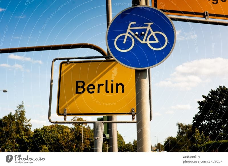 Berlin with bicycle path Corner Lane markings Bicycle Cycle path Clue edge Curve navi Navigation Orientation Arrow Wheel cyclists Right Direction Outskirts