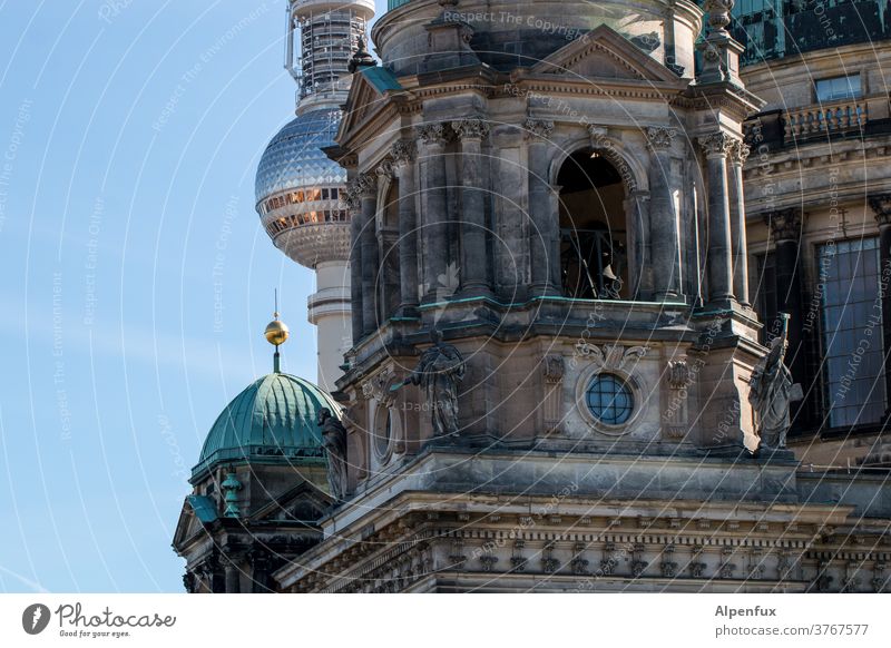 Unit Berlin Cathedral Berlin TV Tower Dome Capital city Architecture Downtown Tourist Attraction Landmark Exterior shot Television tower Sky Downtown Berlin