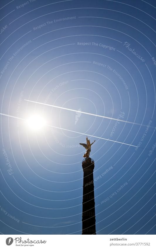 Victory Column with sun and condes stripe Evening Berlin leaf gold Monument Germany Twilight else Closing time Figure Gold Goldelse victory statue big star
