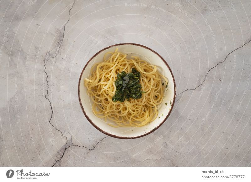 Spaghetti with pesto, food Food photograph Healthy Eating Nutrition Delicious Colour photo Dish Photos of everyday life