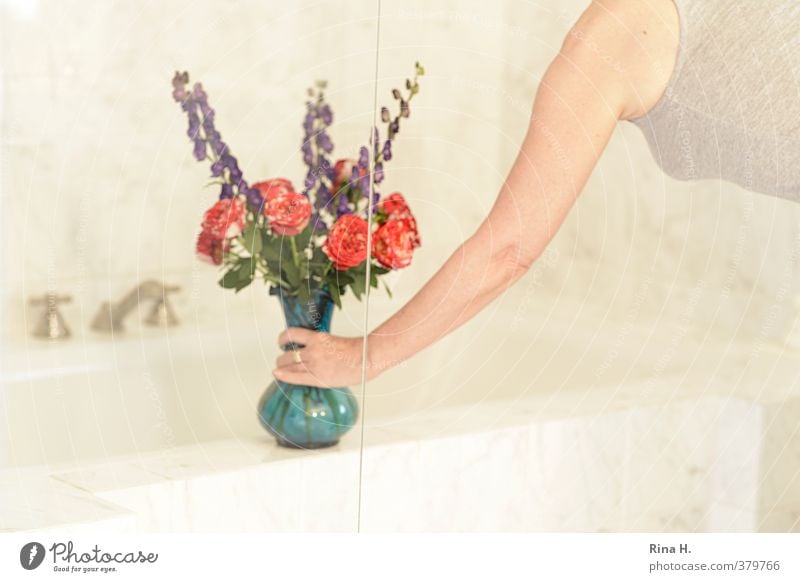 in memoriam Style Living or residing Bathtub Bathroom Feminine 1 Human being Bright Blue Bouquet Flower vase Rose Foxglove Tap Place down Arm Hand Upper body