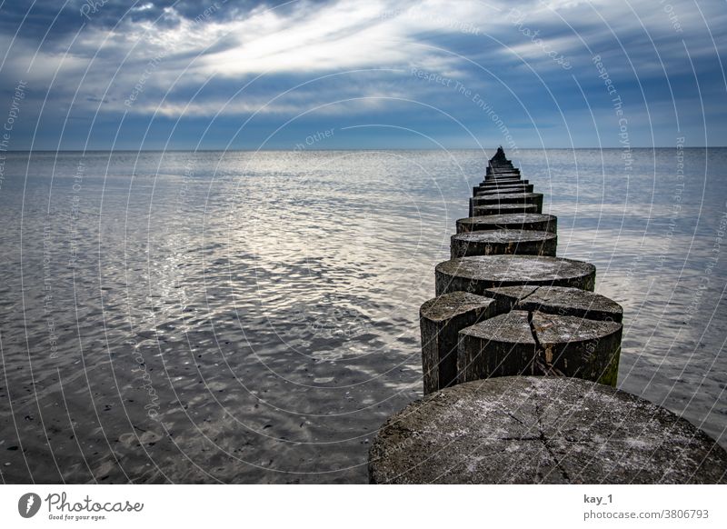 Stage in the still waters of the Baltic Sea Far-off places Sky Horizon Nature Deserted Colour photo Exterior shot Contrast Panorama (View) Ocean
