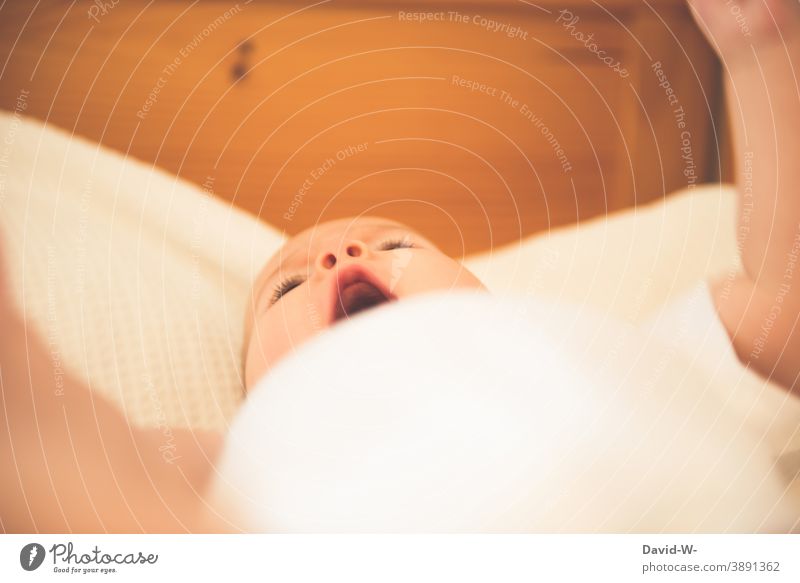 active baby in the crib Baby Scream shout Cry Bed sleepless tell Lie Alert Cute infant