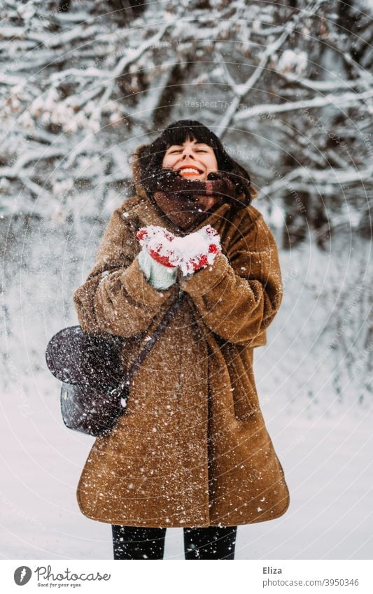 In love with snow in winter - A young woman stands in the snow and laughs with joy Snow Joy Winter Woman Laughter Brunette Joie de vivre (Vitality) Snowscape