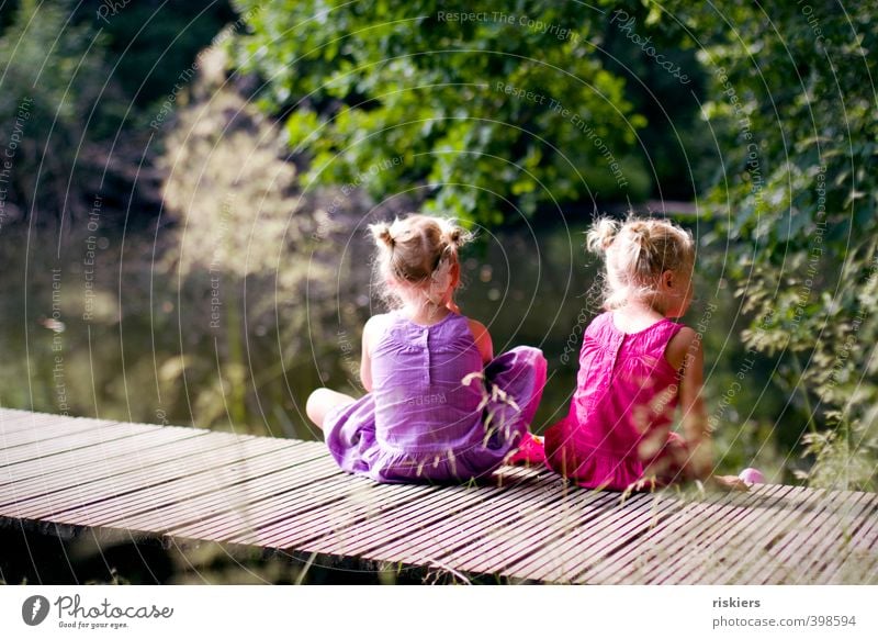 Two alone Feminine Child Girl Brothers and sisters Sister Infancy 2 Human being 3 - 8 years Environment Nature Summer Beautiful weather Park Forest Lake Observe