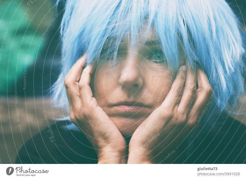 Hopeless artist in blue wig in corona lockdown, forced break | corona thoughts Perspective Wig Without prospects Hopelessness hopelessly Sadness Art Culture