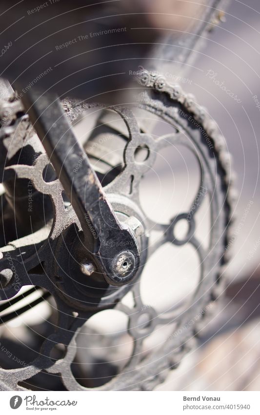 chain ring Gearwheel Bicycle vintage scrap metal chainring bike parts Bicycle chain Transport Crank Metal Axle Decoration Round traditionally Simple Old Wedge