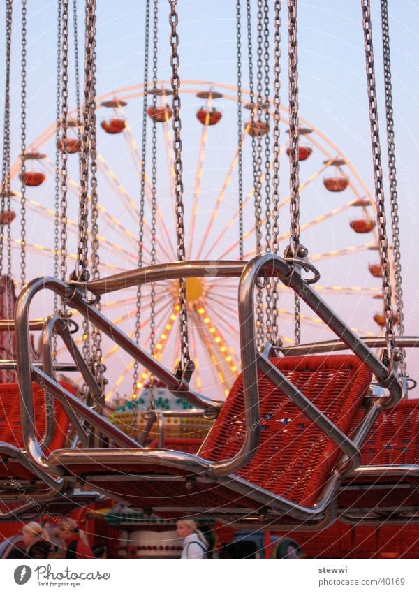chains Carousel Fairs & Carnivals Ferris wheel Get in Leisure and hobbies Joy fun