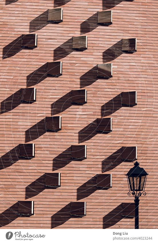 wall, streetlamp, modern building in Frankfurt am Main art Building Architecture Structures and shapes Sunlight Shadow