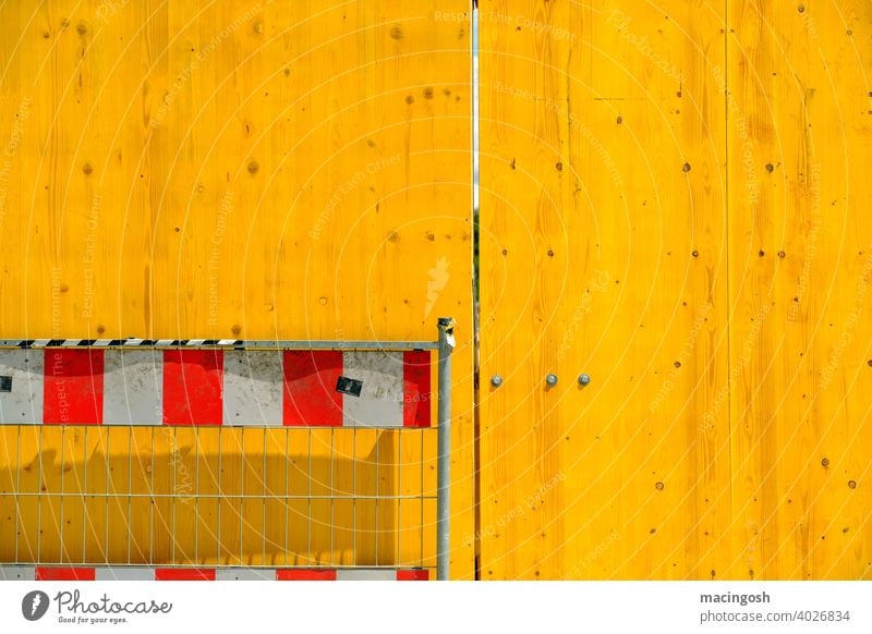 Yellow-White-Red Hoarding cordon Exterior shot nobody Construction site Fence Barrier Safety fissure Structures and shapes surface Grating Wooden fence